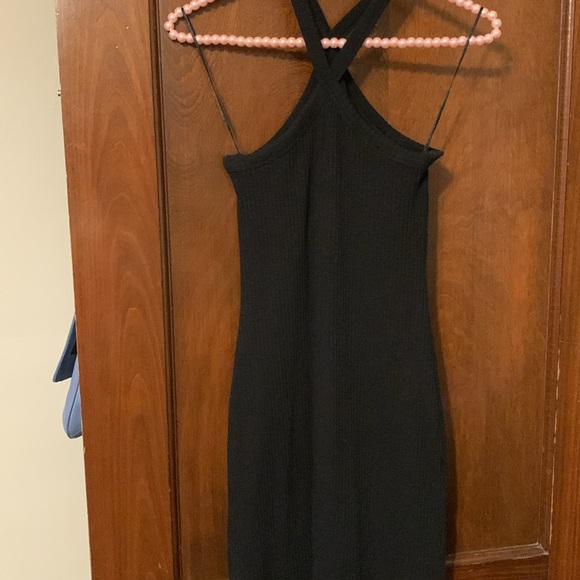 Gorgeous Old Navy black ribbed criss-cross neckline midi dress 😍😍😍 - Picture 9 of 9